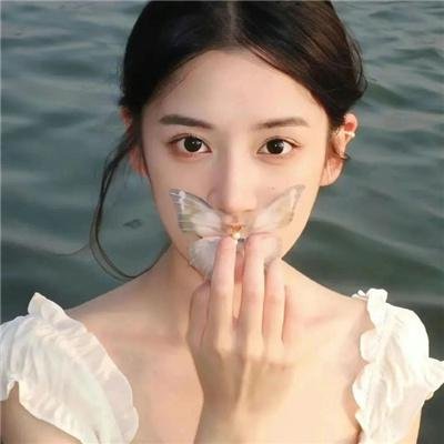 红色谜团